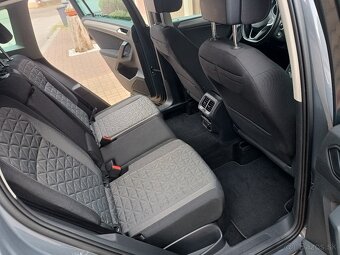 Volkswagen Tiguan 2.0 TDI EVO 12/2021 Manuál - 11