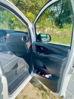 MERCEDES-BENZ VITO - 11