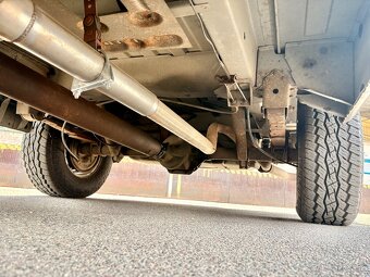 1989 Dodge B-250 RAM VAN Bivouac Conversion | PERFEKTNÍ STAV - 11