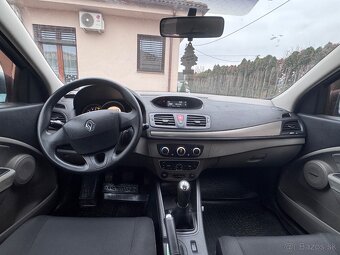 Renault Megane 1.6 16v - 11