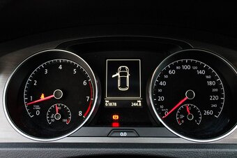 Volkswagen Golf 1.2 TSI Comfortline - 11