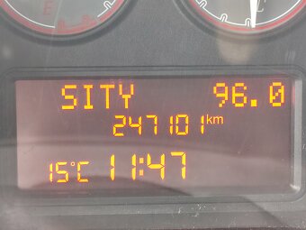 Fiat Grande Punto 1.4 57 kW Manuál - 11