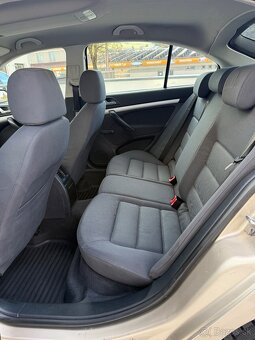 Škoda Octavia 1.6 MPI 75kw TOP STAV - TOP - 11