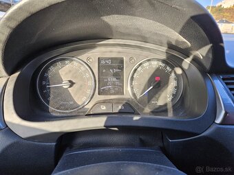 Škoda rapid 1,6TDI 77kw 10/2014 rezervovane - 11