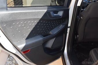 Ford Kuga 2.0 TDci Titanium 4X4 Automat. 14.999,- EUR - 11
