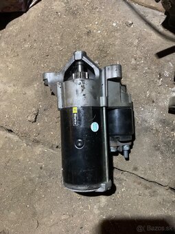 Predám diely na Prugrot 406 SW 2.0 hdi - 11