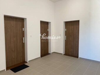 PRENÁJOM veľký 3-izb. byt zariadený, Nitra-Centrum, NOVOSTAV - 11