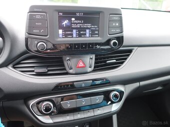 Hyundai i30 FB 1.6CRDi 100kW TAŽNÉ ČR 1MAJITEL SERVISKA - 11