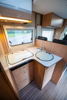 Autokaravan Sunlight T65 - 11