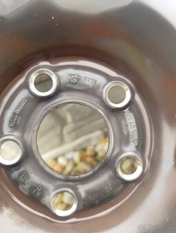 Predám kompletné kolesá na Škoda Fabia 1, Polo, atď - 11