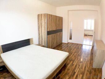 3 izbový byt na prenájom pri Jakabovom paláci - 11