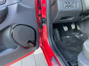 Renault Clio 1.2benz, 55kw, 2018, 51000km - 11