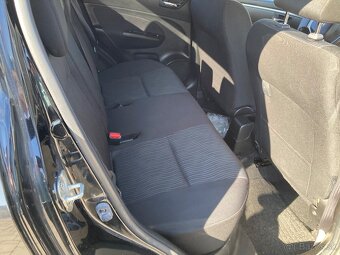 SUZUKI SWIFT 1.2 BENZIN 4x4 NAJ.135000 KM ROK VÝROBY 2011 - 11