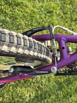 Genesis Melissa 20'' - 11