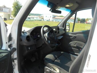 Mercedes eSprinter Dodávka 85kw Automat - 11