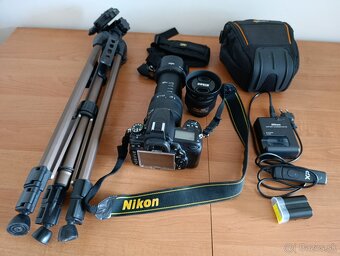 Nikon D 7000 - 11