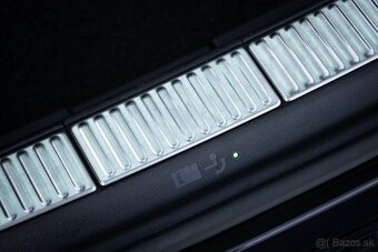 Škoda Superb Combi 2.0 TDI 140 kw DSG 4x4 facelift - 11