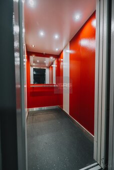 Prenájom - zrekonštruovaný 2i byt pri OC Galéria - 11