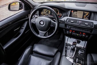 BMW Rad 5 Touring 530d xDrive - 11