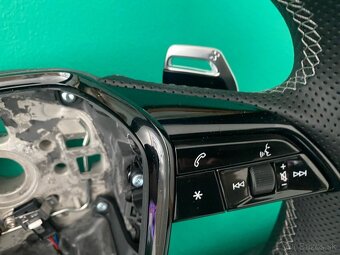 AUDI VOLANT KARBONOVY A6 A7 C8 Q8 S8 SQ8 E-TRON - 11