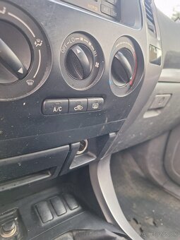 Toyota Landcruiser 3.0 D-4D - 11