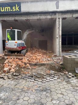 BURANIE DOMOV, BUDOV, DEMOLACIA STAVIEB. - 11