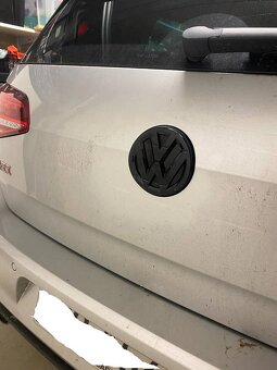 Farebné a chrómové znak / emblémy / logo na VOLKSWAGEN - 11