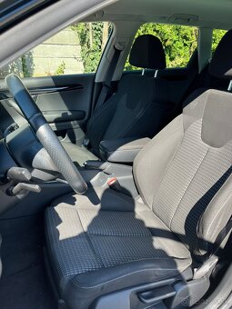 Seat Exeo (Audi A4) 1.8 TSI, 2014, 118 kW, 112593 km - 11