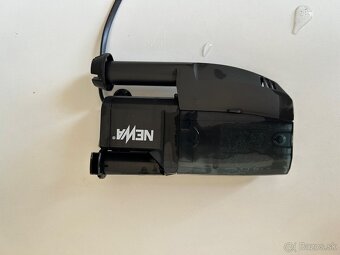 Akvária s vybavením - 11