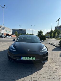 Predám auto Tesla model 3 - 11