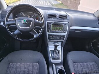 Skoda Octavia 2 facelift - 11