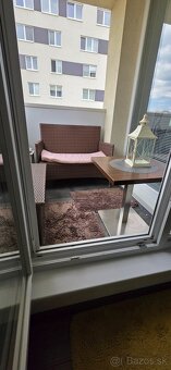 Luxusný plne zariadený byt s parkovacím miestom ponúkame do - 11