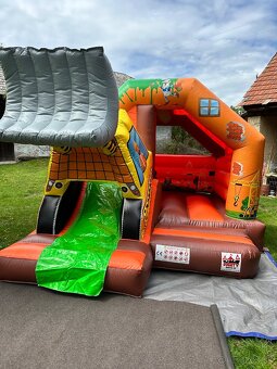 Predam nafukovacie atrakcie hrady - 11