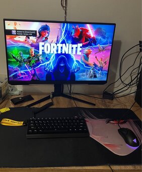 Samsung Odyssey G3 27" - 165Hz / 1ms - 11