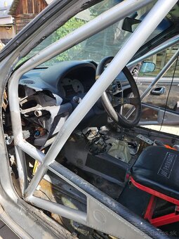 Renault Clio 1,6 16v Rally auto - 11