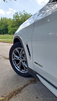 BMW X3 XDrive30i  xLine 8 st. A/T 185kw/252k - 11