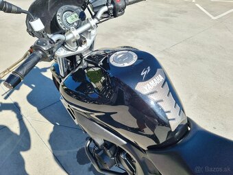 Yamaha FZ6N - 11