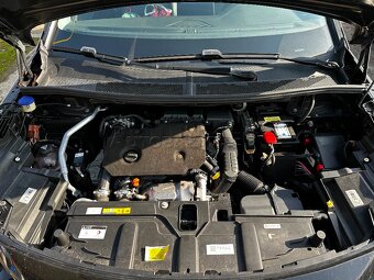 Peugeot 3008 1.5 BlueHDi S&S Allure EAT8 - 11