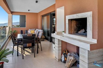 Split, Kaštela – luxusný zariadený penthouse s výhľadom - 11