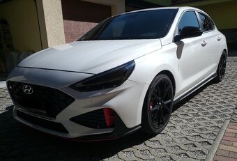 Hyundai i30N Fastback - 11