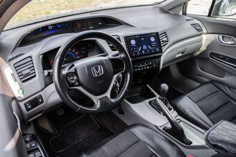 Honda Civic 1.8 i-VTEC, 104kW, M6 - 11