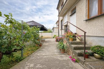 Veľký RD v obci Častkov na predaj - 11