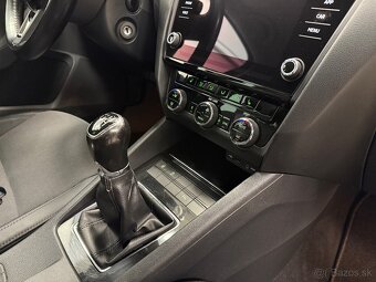Škoda Octavia Combi 2.0 TDI Style Plus Webasto bez Adblue - 11