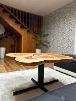 Dizajnový konferenčný stôl – masívny dub & epoxid - 11