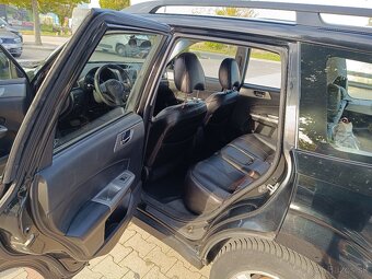 Subaru forester SH 110 Kw LPG - 11