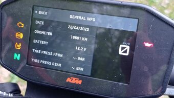 KTM Duke 790 - 11