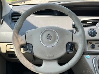 Renault Grand Scénic - 11