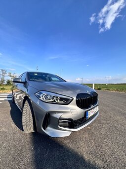 BMW rad 1 118i A/T - 11