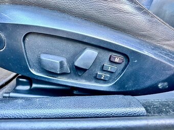 BMW e91, 330xi, M-Paket, BLACK LINE, PANORÁMA, N52 - 11