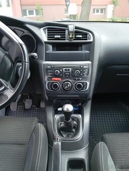 Citroën C4 1,6 - 11